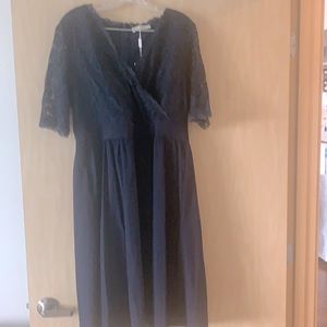 Navy Blue Size 16 semi-formal dress with lace